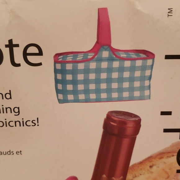 Tote - Picture 3 of 4